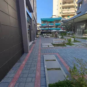 Otel Deha &, Tiran